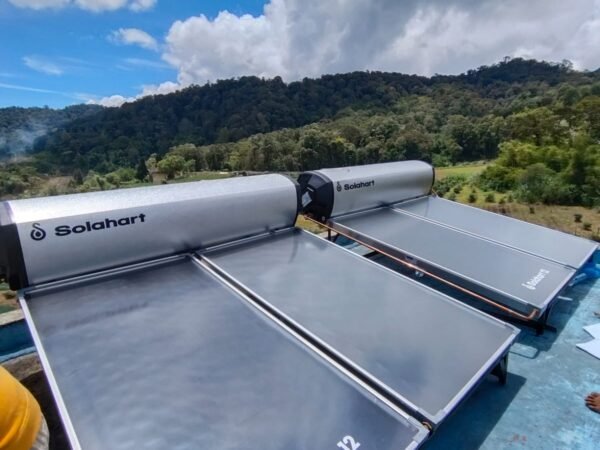 Pengecekan Panel Kolektor Solahart