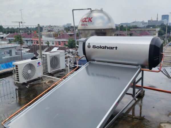 Unit Solahart di Atap Rumah Setelah Service
